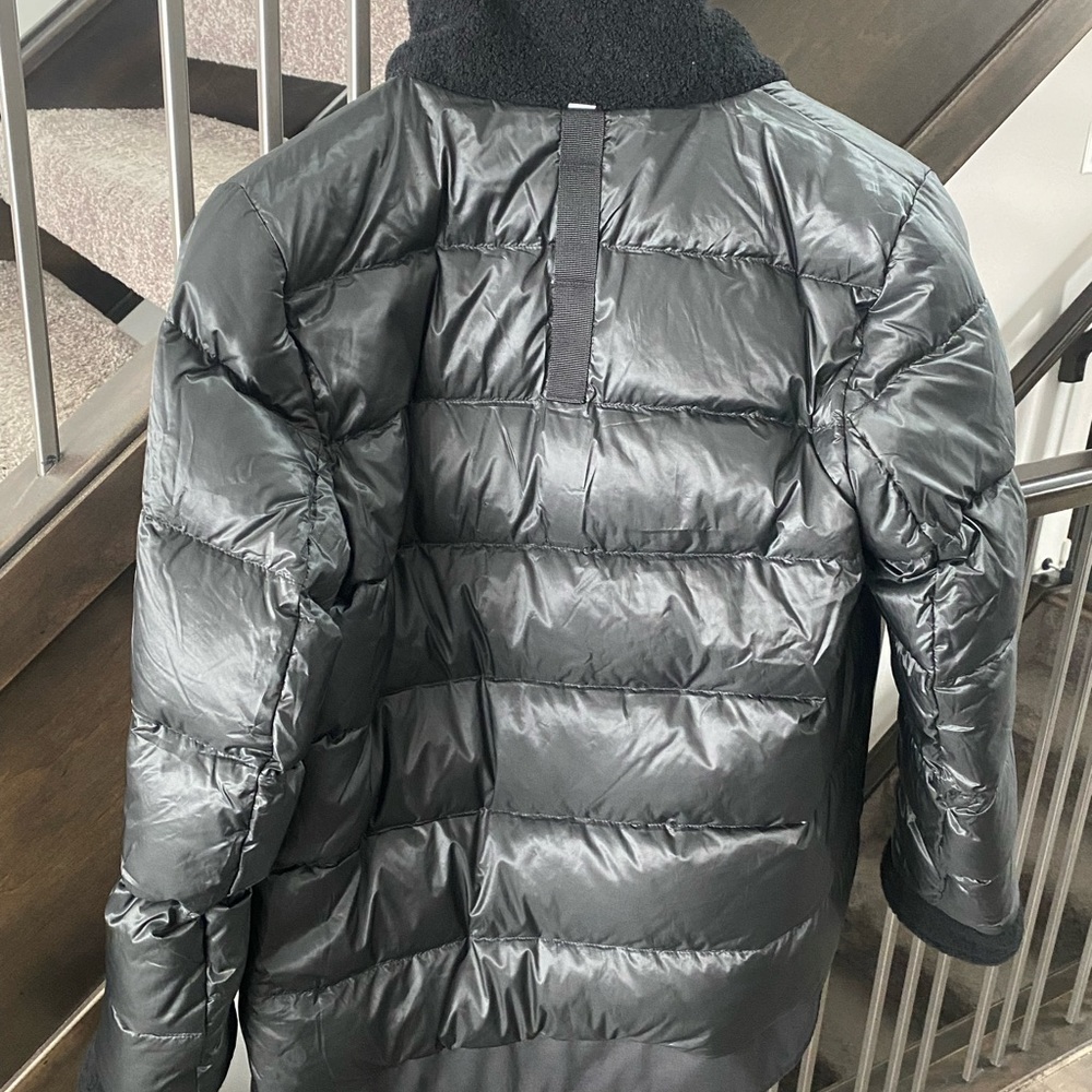 Lululemon Reversible Jacket - Picture 4 of 6